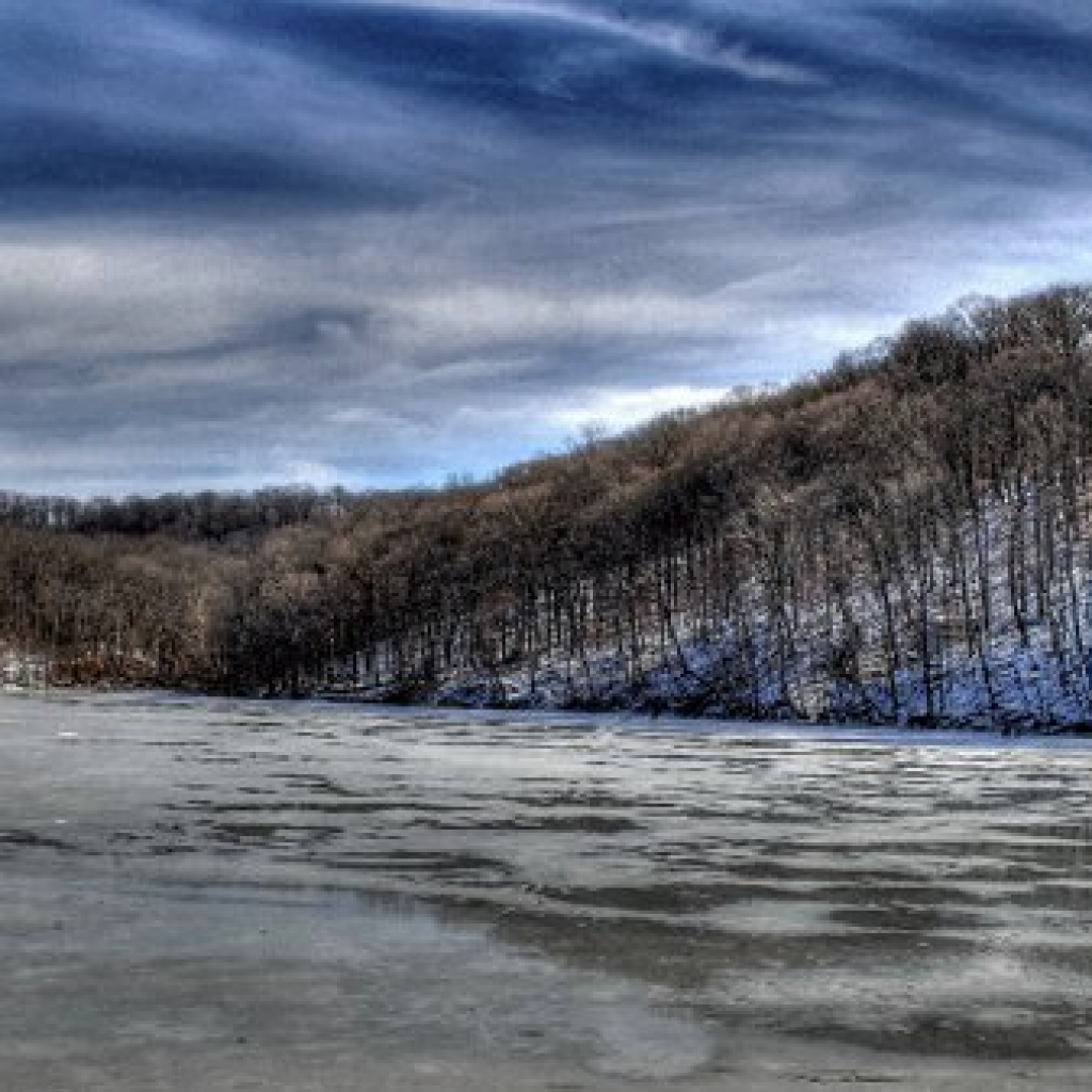 Episode #4 of the Brown County Hour, first aired Saturday, February 19, 2011 at 5 PM on WFHB.